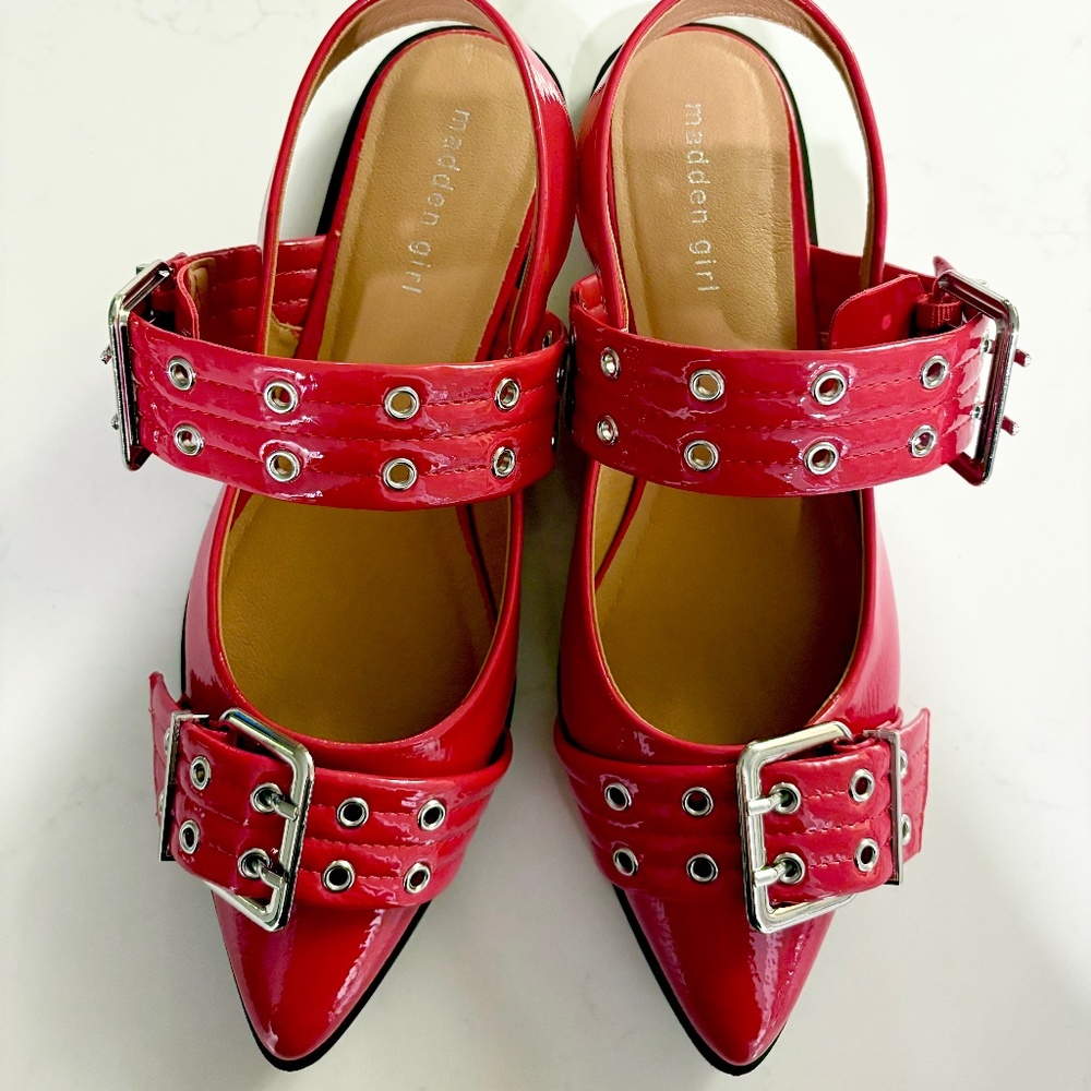 Steve Madden - Madden Girl Vardan Red Studded Pointy Toe Patent Flat shoes 10 M